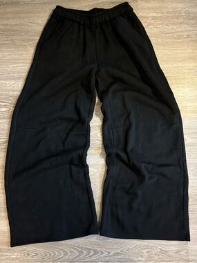 Black Wide-Leg Sweatpants